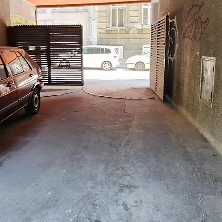 Centar Apartman, Free Parking Apartamento